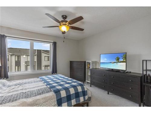 16-177 Edgevalley Road, London, ON - Indoor Photo Showing Bedroom