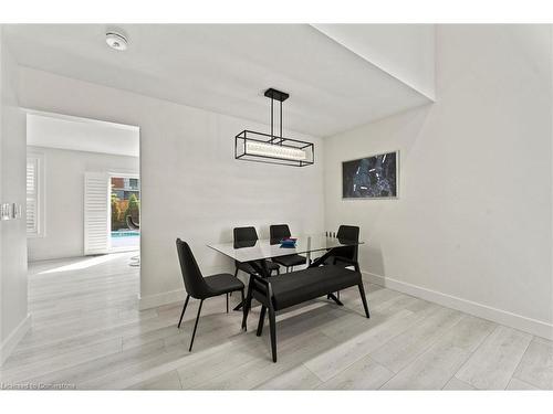 2190 Rockport Street, Windsor, ON - Indoor Photo Showing Dining Room