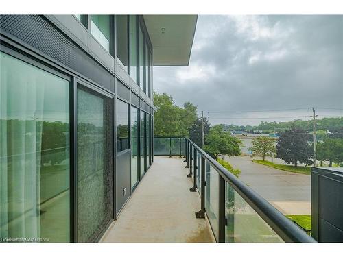 B321-1119 Cooke Boulevard, Burlington, ON - Outdoor With Balcony With Exterior