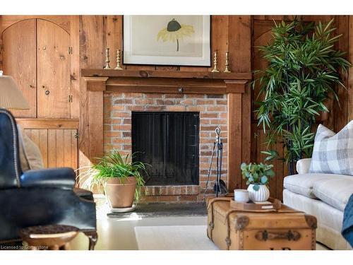 13014 Heritage Road, Caledon, ON - Indoor Photo Showing Living Room With Fireplace