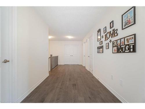 189 Thompson Drive Drive, East Gwillimbury, ON - Indoor Photo Showing Other Room