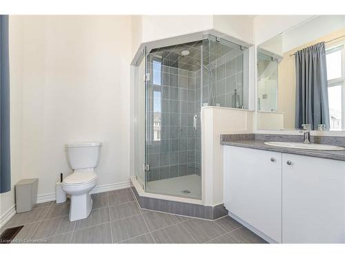 189 Thompson Drive Drive, East Gwillimbury, ON - Indoor Photo Showing Bathroom