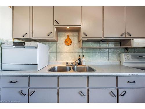 30 Garfield Crescent, Brampton, ON - Indoor Photo Showing Kitchen With Double Sink