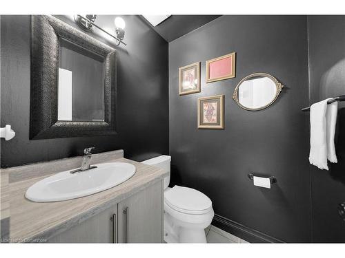 1574 Hastings Drive, London, ON - Indoor Photo Showing Bathroom