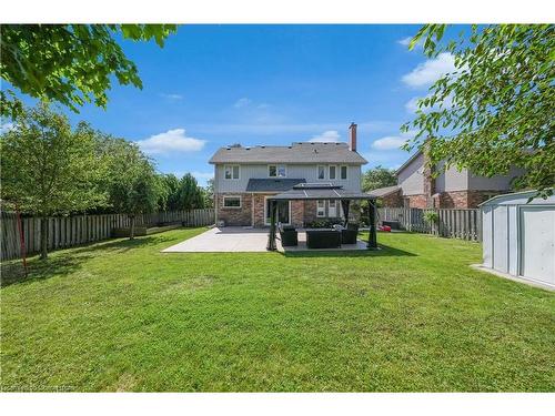 1574 Hastings Drive, London, ON - Outdoor With Backyard