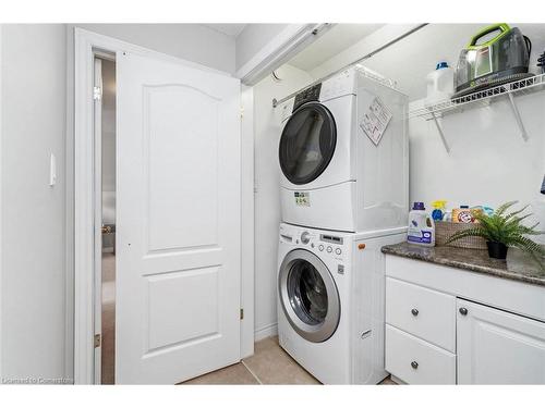 30 Madill Drive, Mono, ON - Indoor Photo Showing Laundry Room