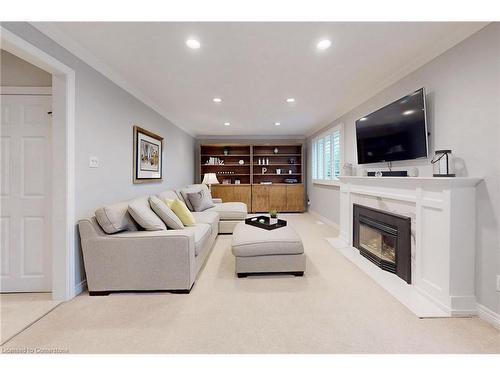 2046 Family Crescent, Mississauga, ON - Indoor Photo Showing Living Room With Fireplace