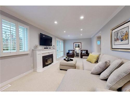 2046 Family Crescent, Mississauga, ON - Indoor Photo Showing Living Room With Fireplace