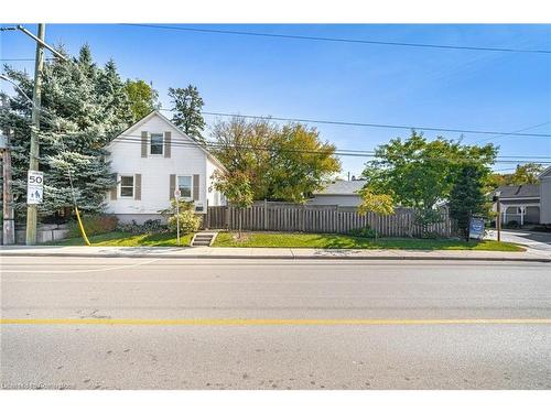 290 Pine Street, Milton, ON - Outdoor