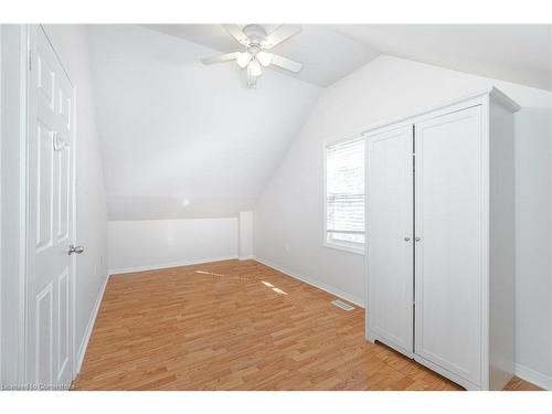 290 Pine Street, Milton, ON - Indoor Photo Showing Other Room