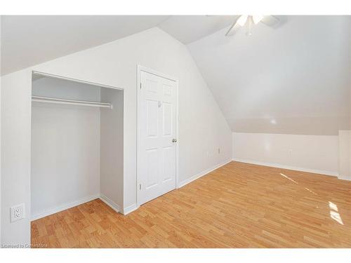 290 Pine Street, Milton, ON - Indoor Photo Showing Other Room