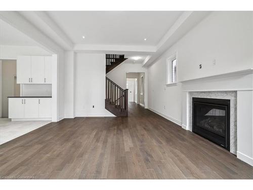 1364 Hydrangea Gardens, Oakville, ON - Indoor Photo Showing Living Room With Fireplace