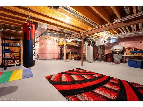 530 Thompson Street, Woodstock, ON - Indoor Photo Showing Basement