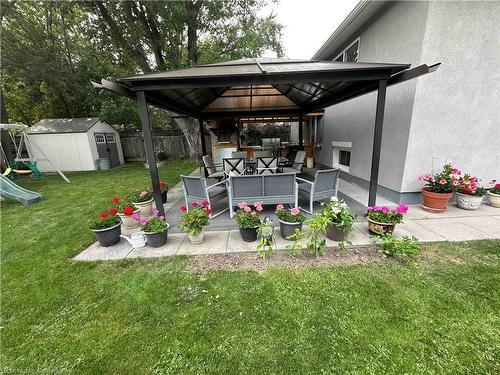 540 Wedgewood Drive, Burlington, ON - Outdoor