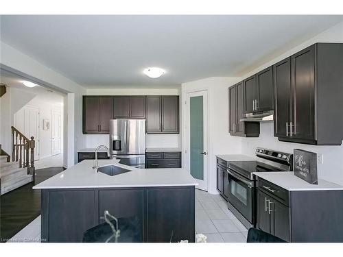 4 Whitton Dr Drive, Brantford, ON - Indoor Photo Showing Kitchen With Stainless Steel Kitchen With Upgraded Kitchen