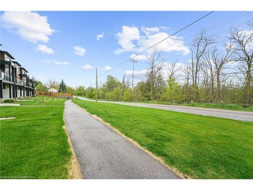 10-350 River Road, Cambridge, ON - Outdoor