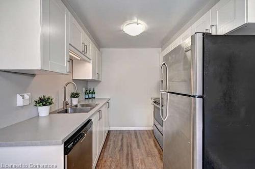 144 Greendale Crescent, Kitchener, ON - Indoor Photo Showing Kitchen With Stainless Steel Kitchen With Double Sink