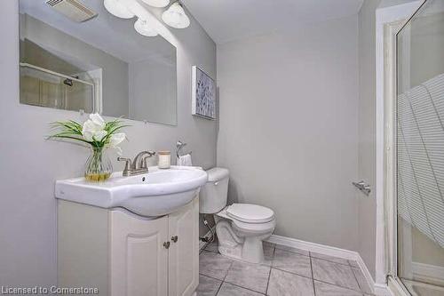 144 Greendale Crescent, Kitchener, ON - Indoor Photo Showing Bathroom