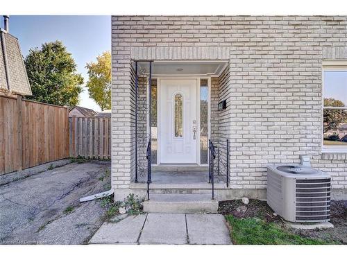 144 Greendale Crescent, Kitchener, ON - Indoor Photo Showing Other Room