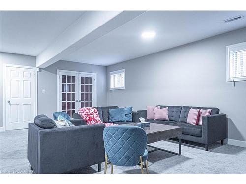 16 Dowden Avenue, Brantford, ON - Indoor Photo Showing Living Room