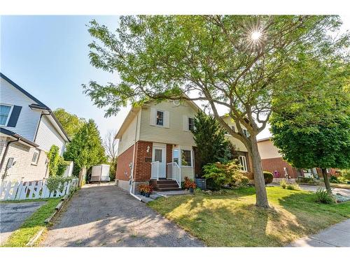 30 Reid Court, Guelph, ON - Outdoor With Facade