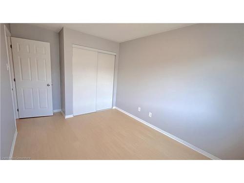 133 Braddock Private, Nepean, ON - Indoor Photo Showing Other Room