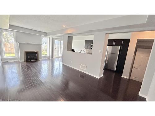 133 Braddock Private, Nepean, ON - Indoor Photo Showing Living Room With Fireplace