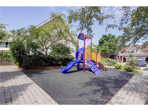 711-2177 Burnhamthorpe Road W, Mississauga, ON - Outdoor