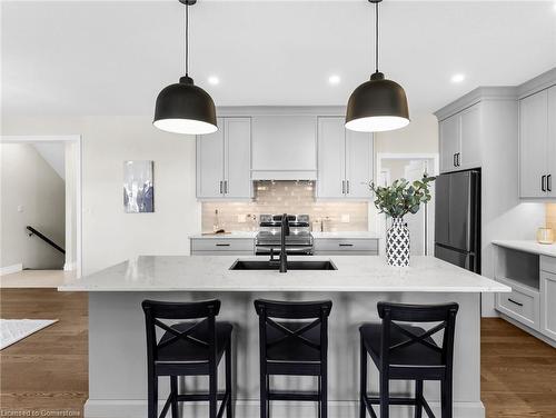 111 Livingston Drive, Tillsonburg, ON - Indoor Photo Showing Kitchen With Stainless Steel Kitchen With Upgraded Kitchen