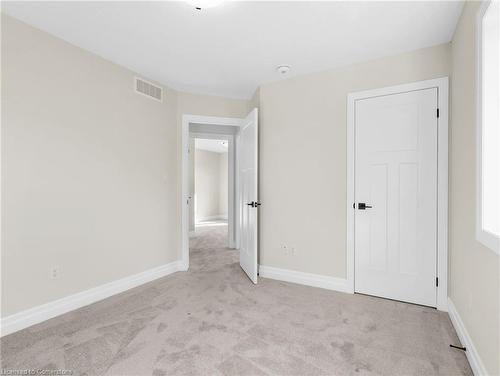 111 Livingston Drive, Tillsonburg, ON - Indoor Photo Showing Other Room