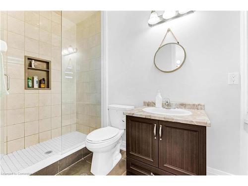 125 Prince Charles Crescent, Woodstock, ON - Indoor Photo Showing Bathroom