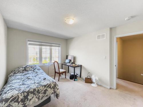 57 Esther Crescent, Thorold, ON - Indoor Photo Showing Bedroom