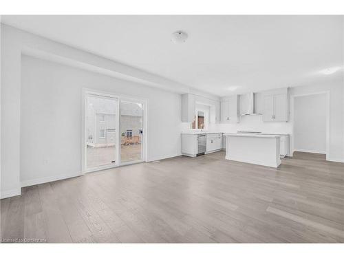 Upper-115 Hillcrest Road, Port Colborne, ON - Indoor Photo Showing Kitchen