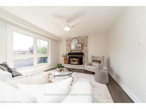 4281 Creeks End, Mississauga, ON - Indoor Photo Showing Living Room With Fireplace