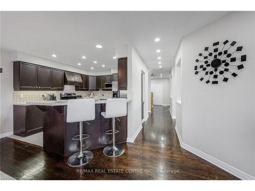 1634 Chelton Place, London, ON - Indoor Photo Showing Kitchen