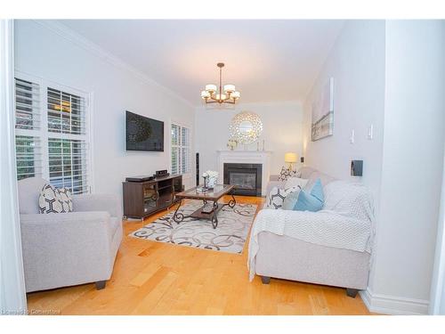 50 Islandview Way, Stoney Creek, ON - Indoor Photo Showing Living Room With Fireplace