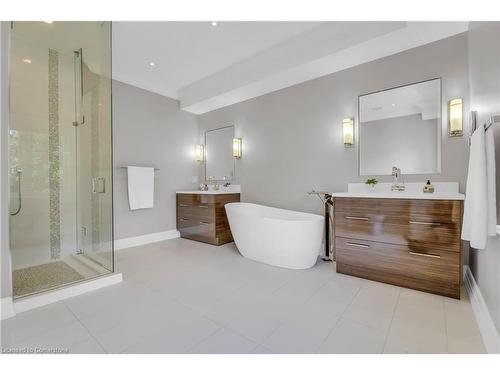 410 Atwater Avenue, Mississauga, ON - Indoor Photo Showing Bathroom