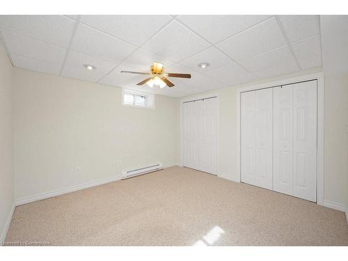 28-11 Twentyplace Boulevard, Mount Hope, ON - Indoor Photo Showing Other Room