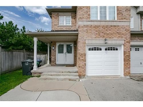 24 Plum Hollow Court, Peel, ON - Outdoor