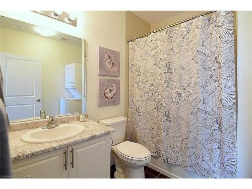 611-101 Shoreview Place, Hamilton, ON - Indoor Photo Showing Bathroom