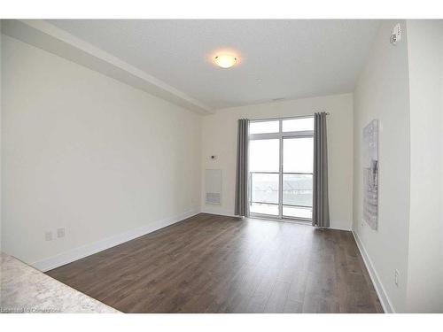 611-101 Shoreview Place, Hamilton, ON - Indoor Photo Showing Other Room