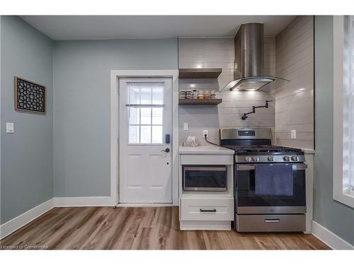 36 Kerr Street, Cambridge, ON - Indoor Photo Showing Kitchen