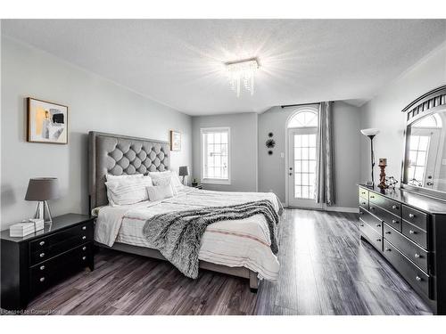 21 Pebble Valley Avenue, Stoney Creek, ON - Indoor Photo Showing Bedroom