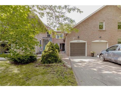 1039 Runnymead Crescent, Oakville, ON - Outdoor