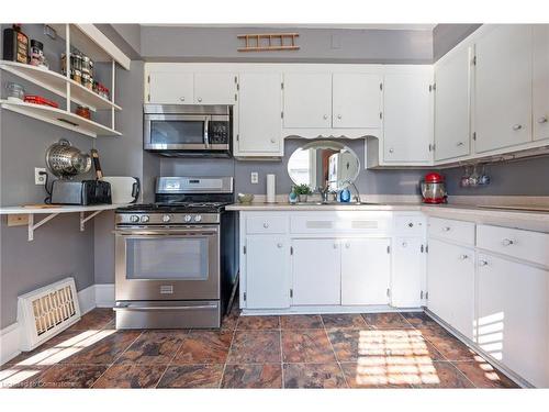 125 North Main Street, Simcoe, ON - Indoor Photo Showing Kitchen