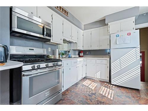 125 North Main Street, Simcoe, ON - Indoor Photo Showing Kitchen