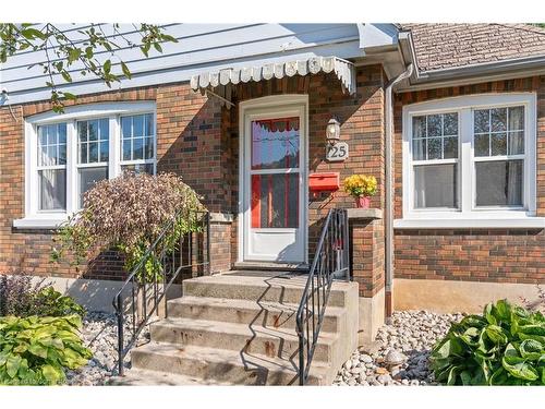 125 North Main Street, Simcoe, ON - Outdoor