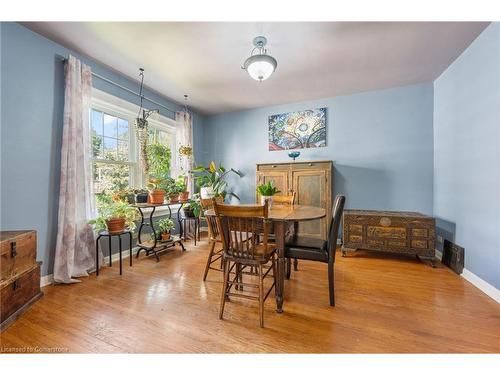 117 Maple Street, Simcoe, ON - Indoor Photo Showing Dining Room