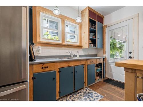 117 Maple Street, Simcoe, ON - Indoor Photo Showing Kitchen