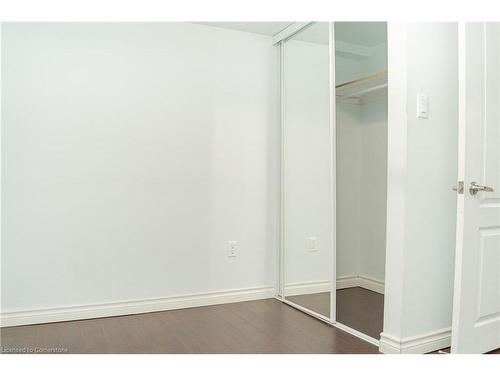 217 Thomas Avenue, Brantford, ON - Indoor Photo Showing Other Room